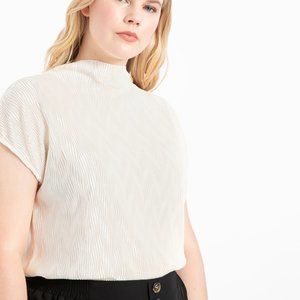 Textured Sleeveless Top